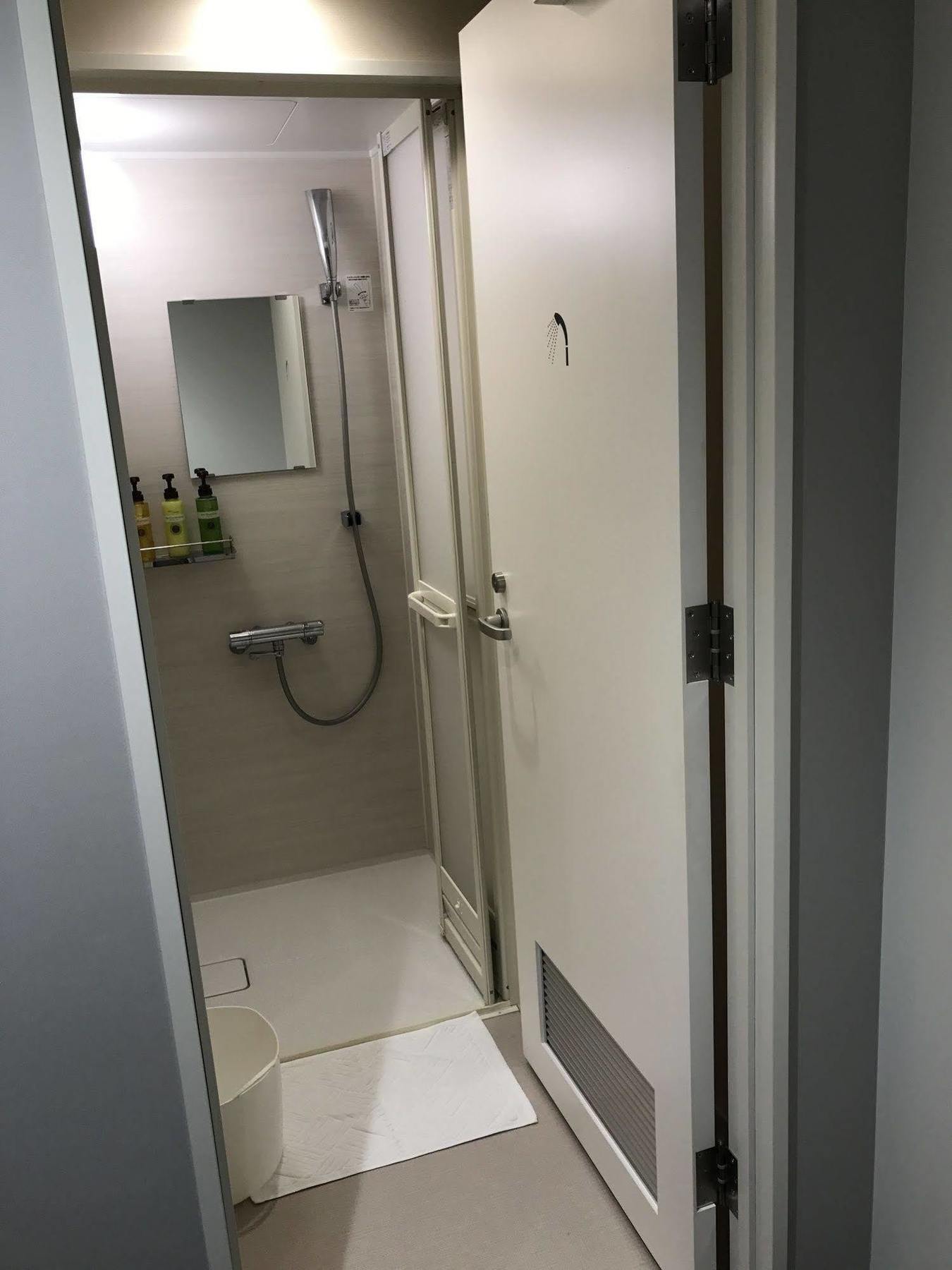 Capsulehotel Tamachi Bay